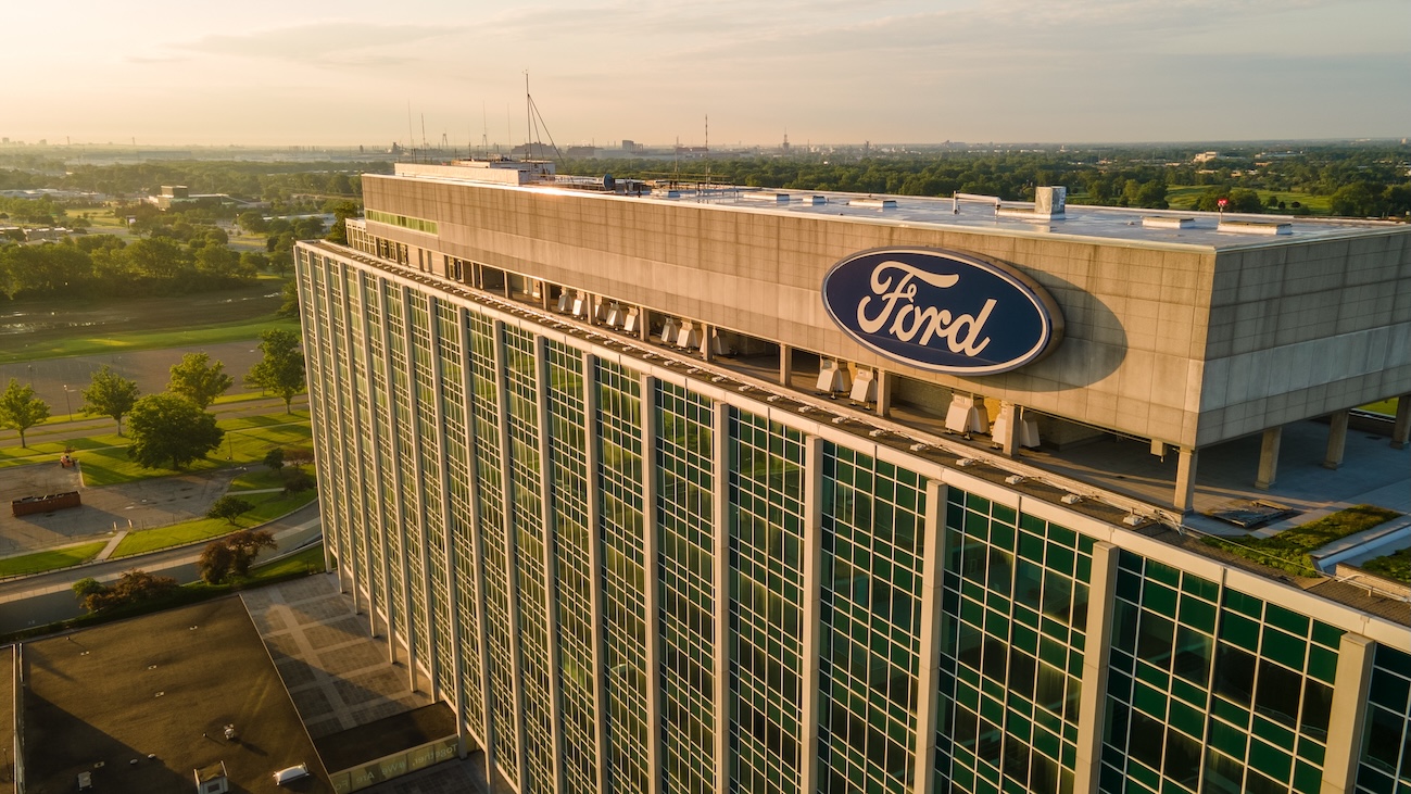 Ford Motors (F) stock