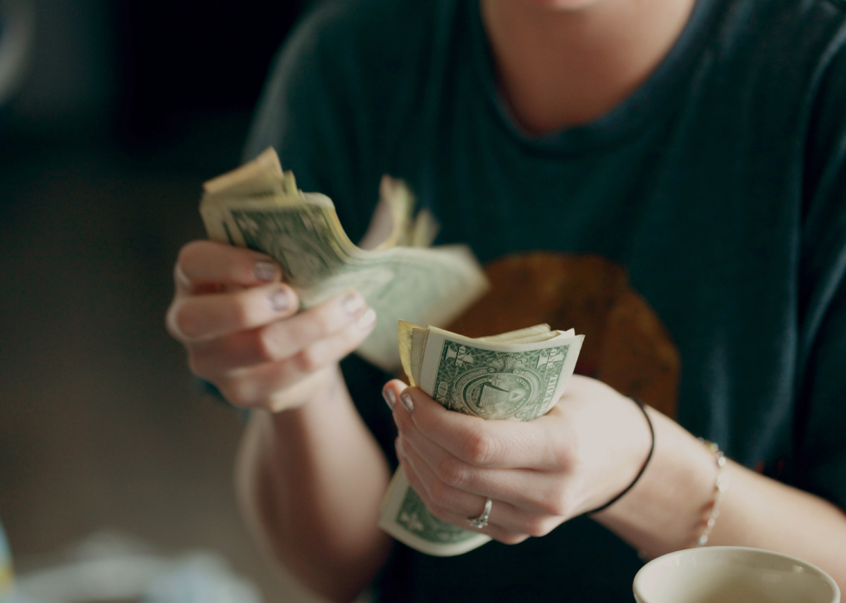 money, refund, americans