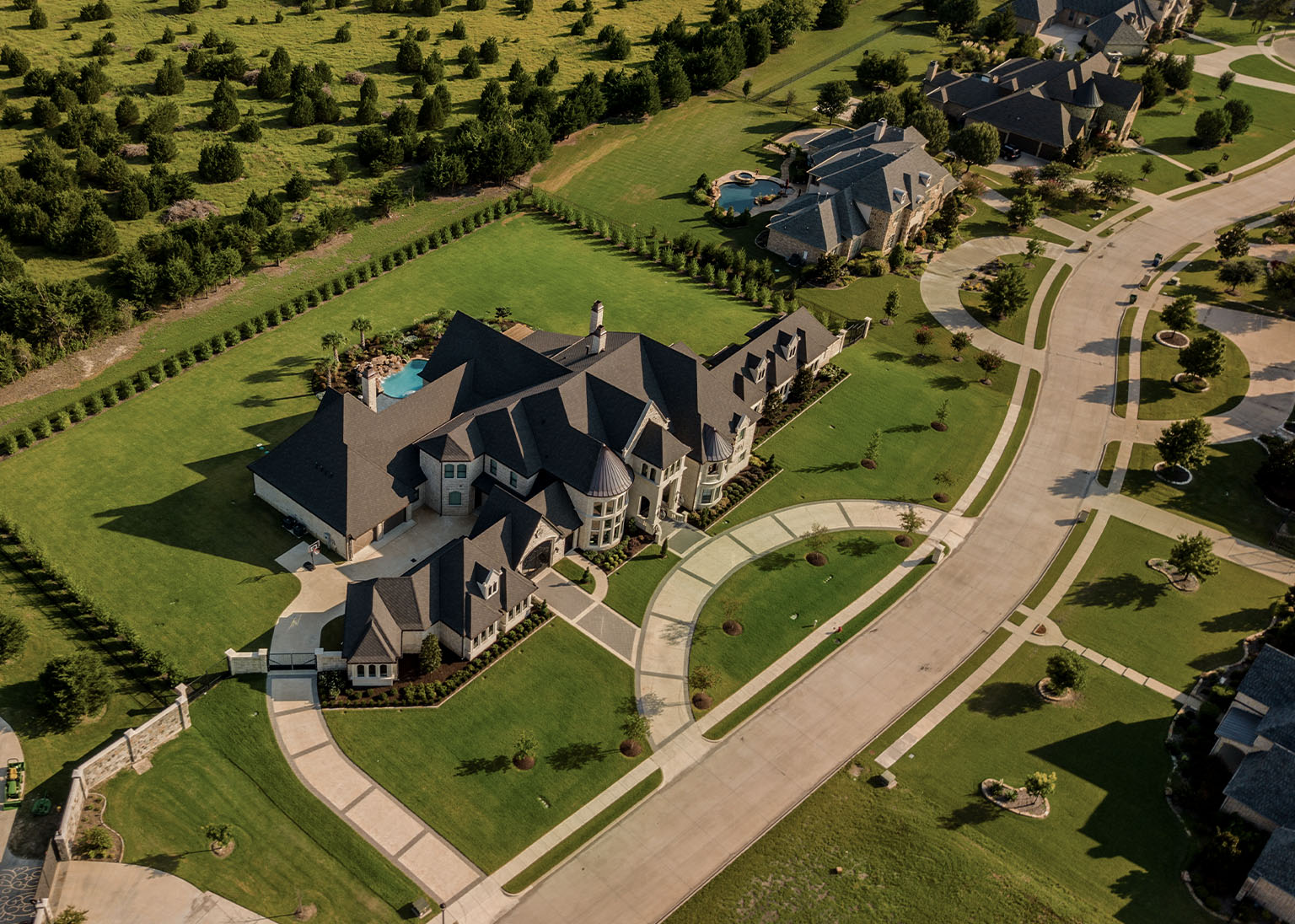affluent buyers luxury real estate