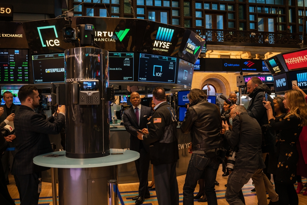 NYSE 19